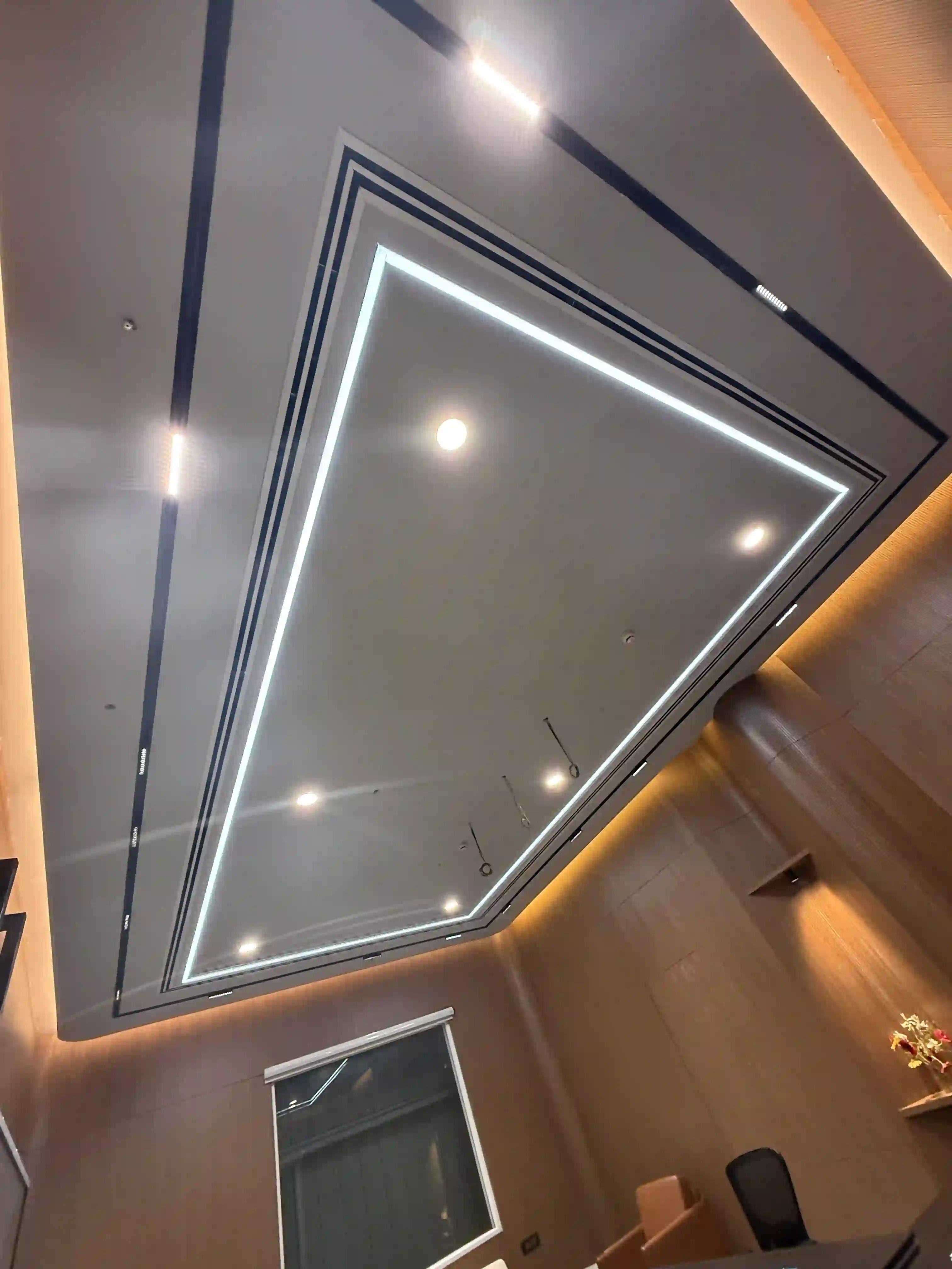 Industrial Ceiling Suspended Rectangular Ductwork